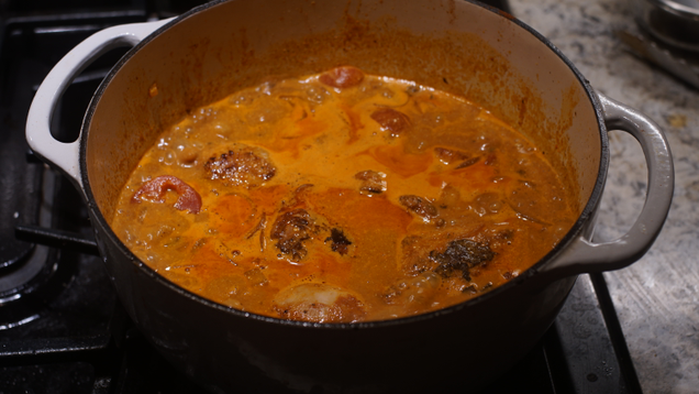 Illustration for article titled Cooking with EssExTee: Paprika Chicken